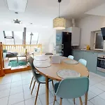 Duplex Des Dominicains - 1 Parking Gratuit - Hypercentre 6 Personnes Daire *